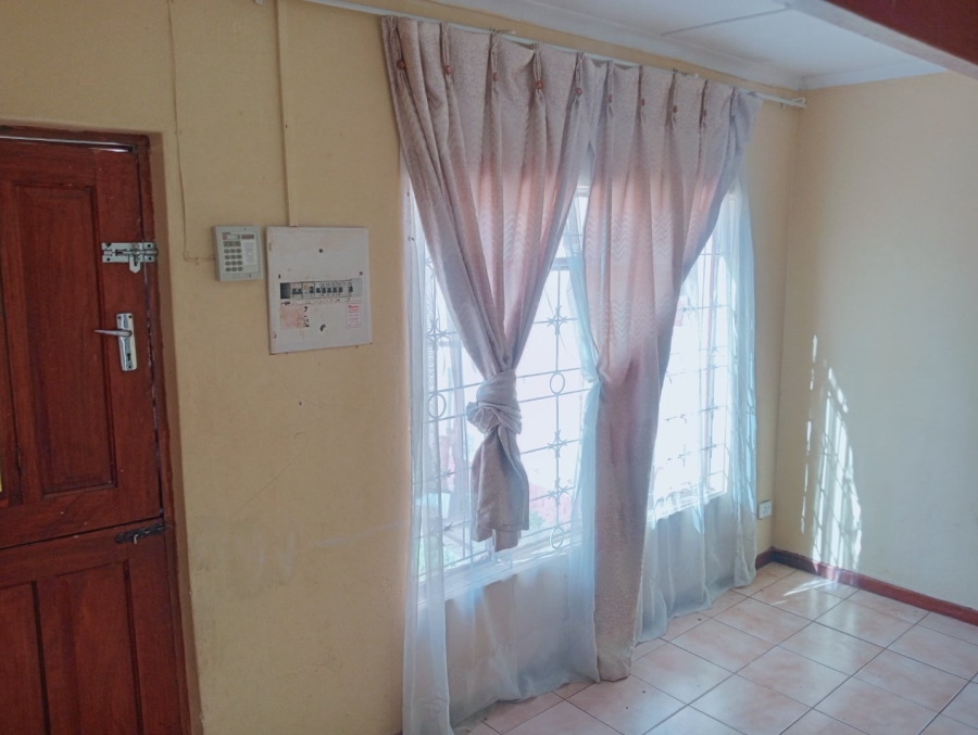 3 Bedroom Property for Sale in Mdantsane Nu 17 Eastern Cape